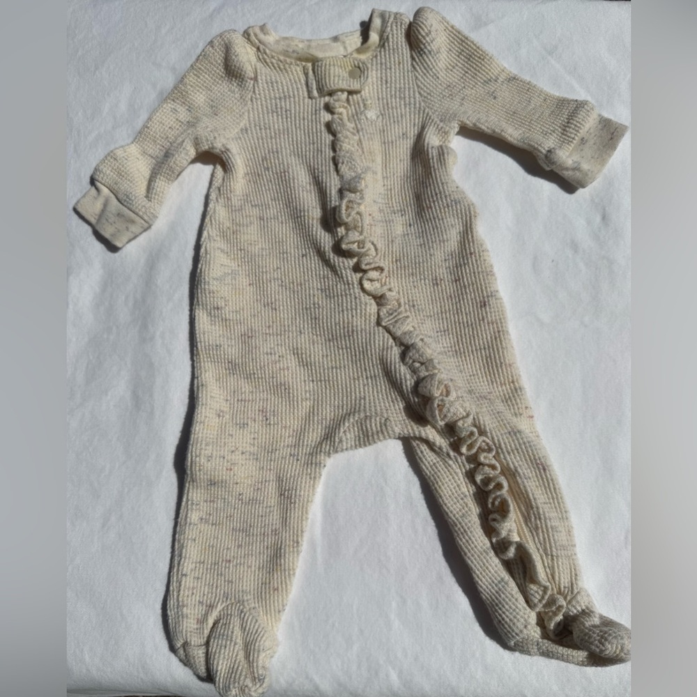GAP Cream Waffle Knit Footies